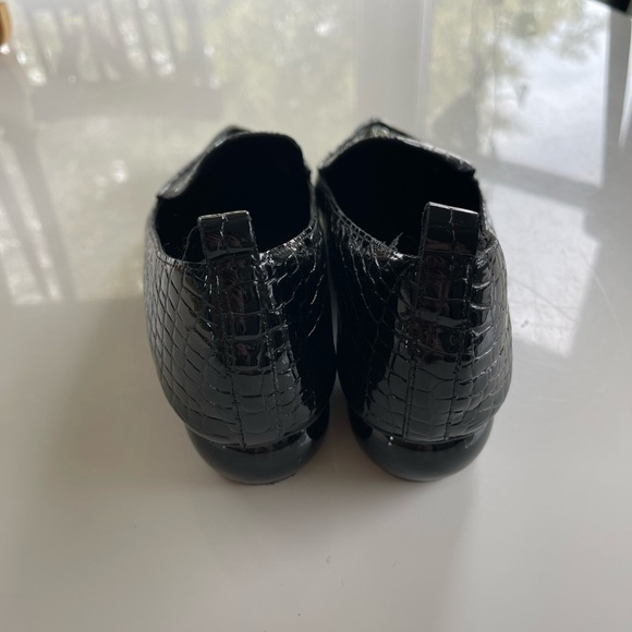 Jeffrey Campbell Viona Croc Embossed Pointed Toe Loafer - 7 - Picture 3 of 6